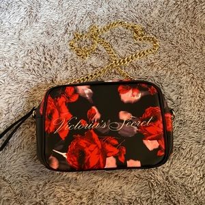 Stunning Victoria Secret rose purse